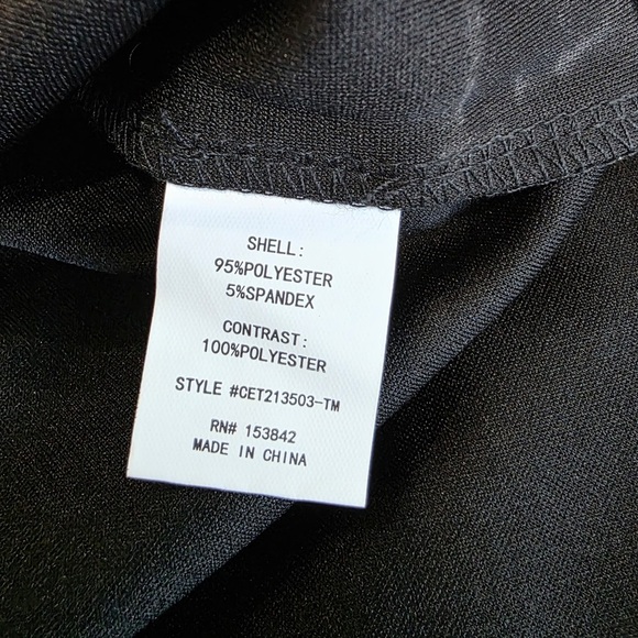 NWT MELLODAY Black V-Neck Blouse Size Small - Picture 8 of 8